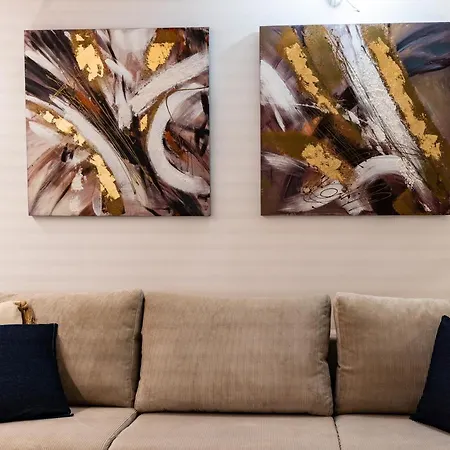 Market - Ciutat Vella, Exclusively For Families - Mid-term Apartamento *