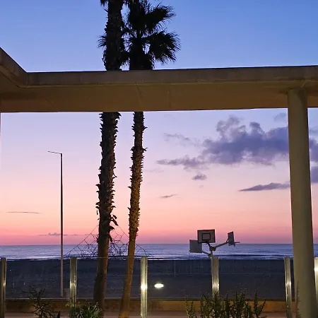 Luxury With Terrace And Sea Views