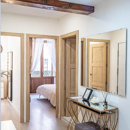 Apartment Central Luxury Flat With Free Parking *