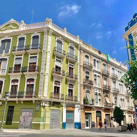Апартаменты Heart Of Trendy Area Of Russafa With Lovely Terrace ! Au Coeur De Ruzafa Avec Belle Terrasse ! Валенсия