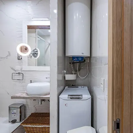 Apartment Central Luxury Flat With Free Parking *