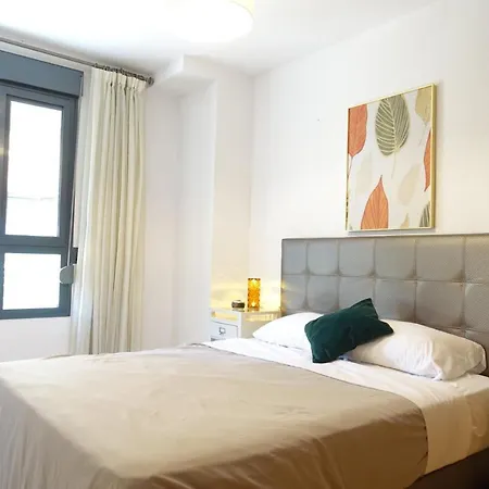 ☆the Peaceful Homestay☆ W/ Terrace⌘parking⌘bbq בית אירוח *