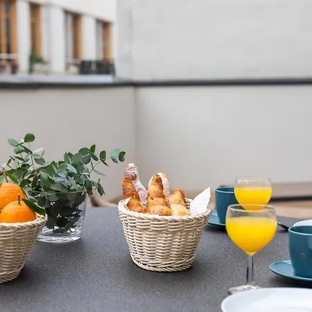 Aparthotel Moontels Mercado De Ruzafa 4*