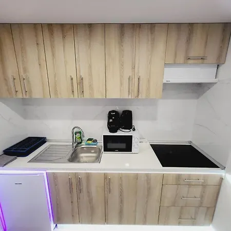 Carbonell 1 4*
