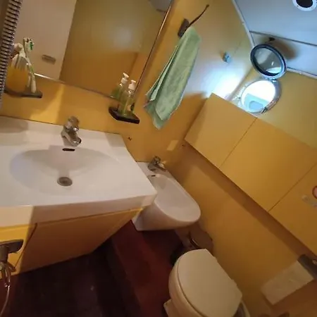 Noche Insolita En Yate De 16m A 2 Minutos De La Playa Bateau-hôtel *