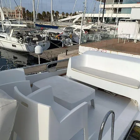 Noche Insolita En Yate De 16m A 2 Minutos De La Playa Bateau-hôtel Valence