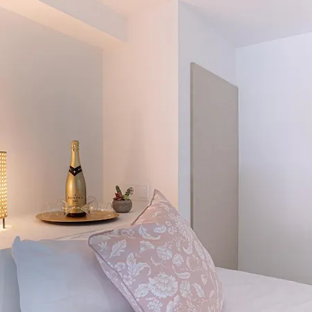 Loft Petit Noir Ciencias Lejlighed