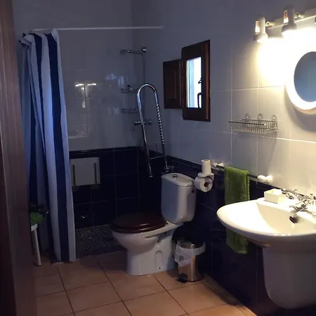 El Pino B & B, Chera 度假居 瓦伦西亚