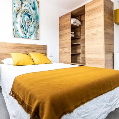 Appartement Acogedor Estudio A Metros De La Playa, Con Zonas Comunes Y Terraza 3b Valencia