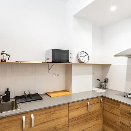 Appartamento Nuevo Estudio A Metros De La Playa, Con Terraza Y Zonas Comun 3c