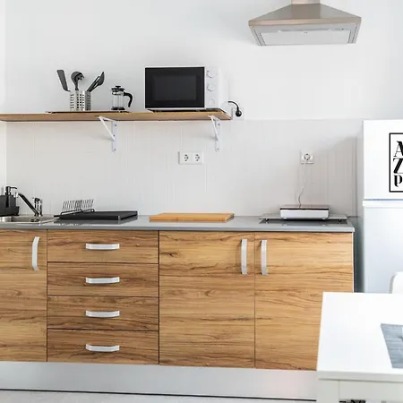 Nueva Habitacion A Metros De Playa Con Cocina Y Wc Compartido, Terraza Y Zonas Comunes 3ac Guest house Valencia