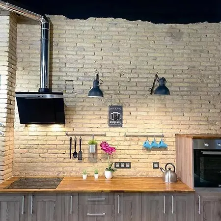 Iy Loft 4 - Open Plan Garage Style - Up To 4 People Apartment Valencia