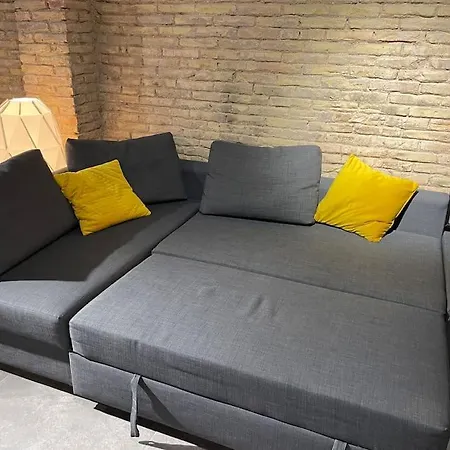 Apartment Iy Loft 4 - Open Plan Garage Style - Up To 4 People
