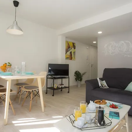 Apartamento Singularstays Calderon