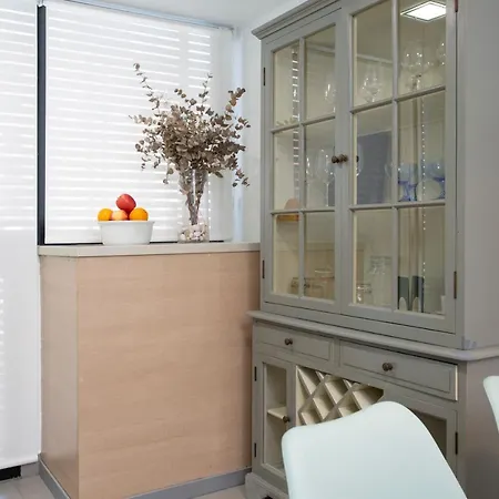 Singularstays Oceanografico Ii *