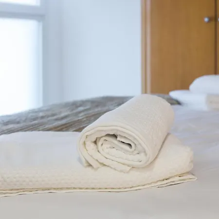 Piso Familiar Cerca Del Centro, Ac Y Wifi Gratis Apartamento