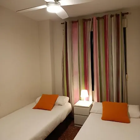 Con Piscina Cerca De La Nueva Fe. バレンシア