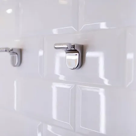 Family Century House With Terrace And Parking