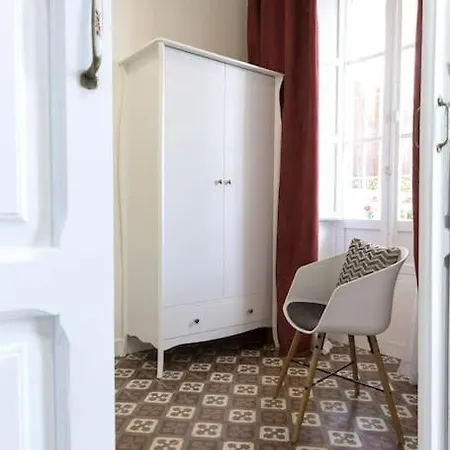 Family Century House With Terrace And Parking Apartament