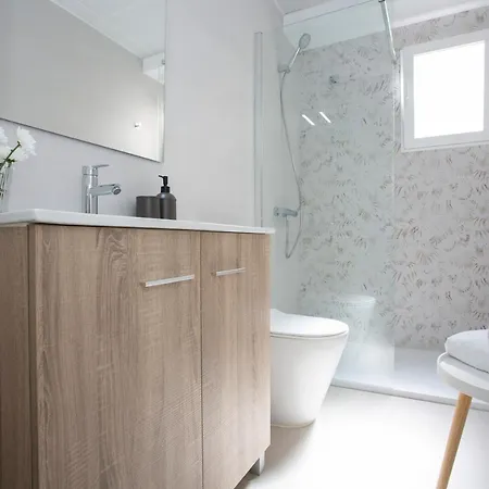 Apartment Singularstays Campanar