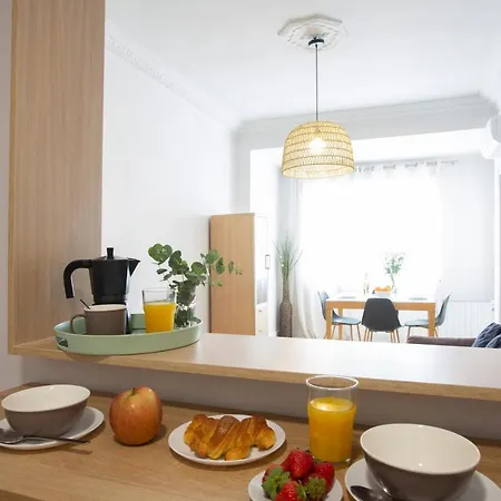 Apartment Singularstays Valero Ii