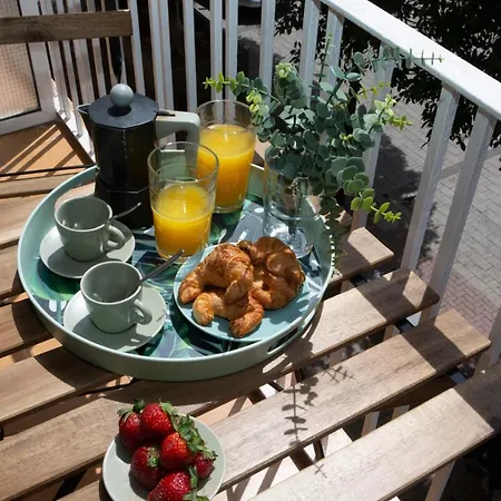 Singularstays Tinglado *