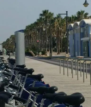 Playa Malvarrosa House *