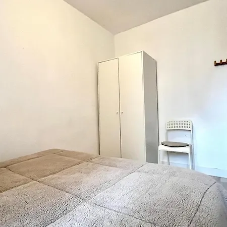 Apartamento Compartido A 15 Minutos De La Playa En Walencja