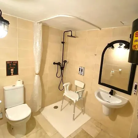 Apartment Apartment Ruzafa Roots, 12 Min To Centre, Smart Tv, Wine