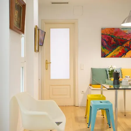 Singularstays Reina Ii *