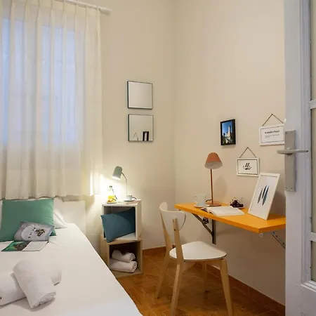 Apartment Singularstays Seu Vii