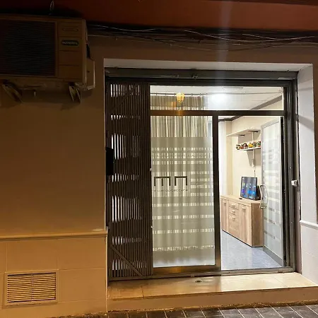 Rmn Tourist Apartman Valencia
