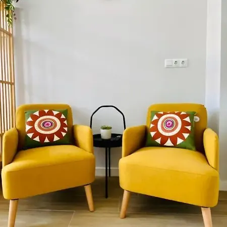 Cabanyal 1 - Beachside Charm & Design *
