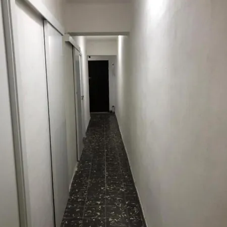 Privadas Y Economicas A Un Paso De Cortes Valencianas *