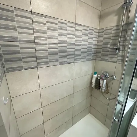 Piso Tranquilo Y Luminoso En Lägenhet