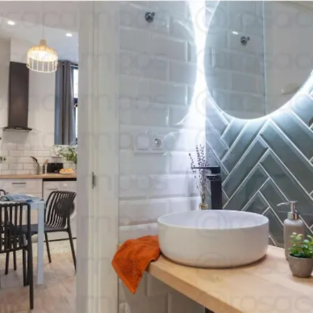 Al5 Seaside Bliss-stylish Loft Steps From Malvarrosa Apartment