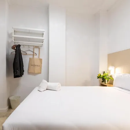 בית הארחה Alicante By Moontels *