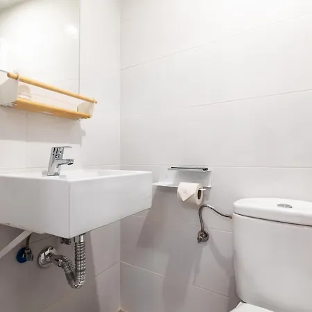 Alicante By Moontels * Walencja