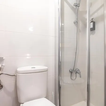 בית הארחה Alicante By Moontels ולנסיה