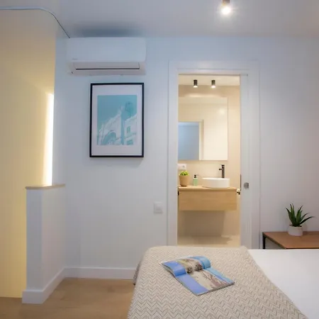 Poeta Llombart Apartment Valencia