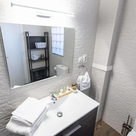 Near The Plaza De Toros Apartamento *