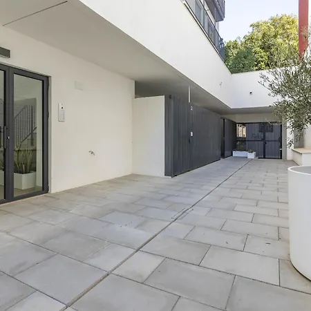 Apartup Turia River Park