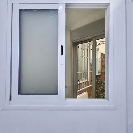 En Casa De Familia Valenciabonita * Valencia