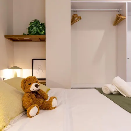 Old Design & Love Osito Hub D Apartment