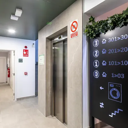 Moontels Plaza De Vannes Walencja