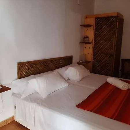One Bedroom With Wifi At