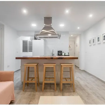 Apartamento Cerca Del Mar, Del Puerto Y Del Centro *