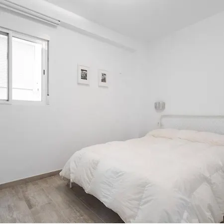 Apartamento Cerca Del Mar, Del Puerto Y Del Centro *