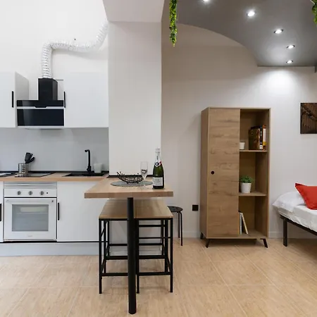 דירה Spacious Oceanografic Flats