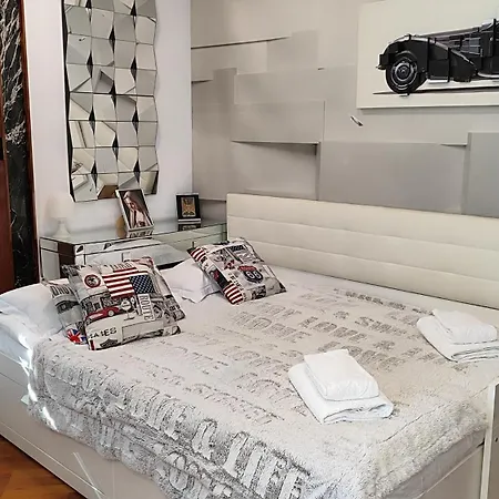 Daire Terrasa De Mercado